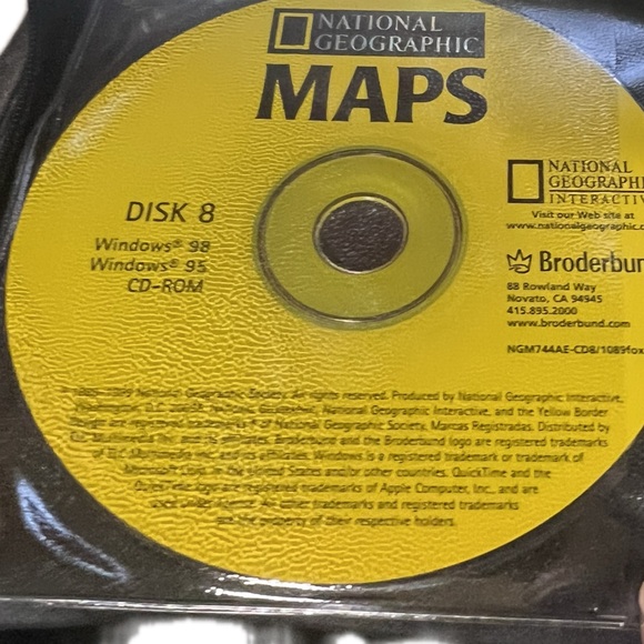 💥Vintage National Geographic Maps 8 Disc Set CD-ROM Zip-Up Storage Case - Picture 4 of 8